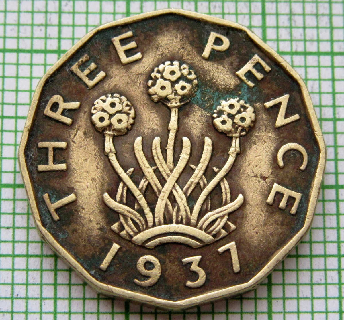 1937年~1952年 英国3ペニー 100個セット イギリス 3ペンス 1937年~1952年 英国3ペニー 100個セット イギリス 3ペンス 1937年~1952