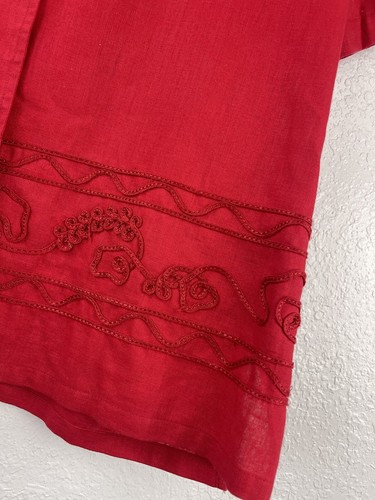 Sag harbor Red floral embroidered linen blend Short sleeve top Petite Medium - Picture 3 of 7