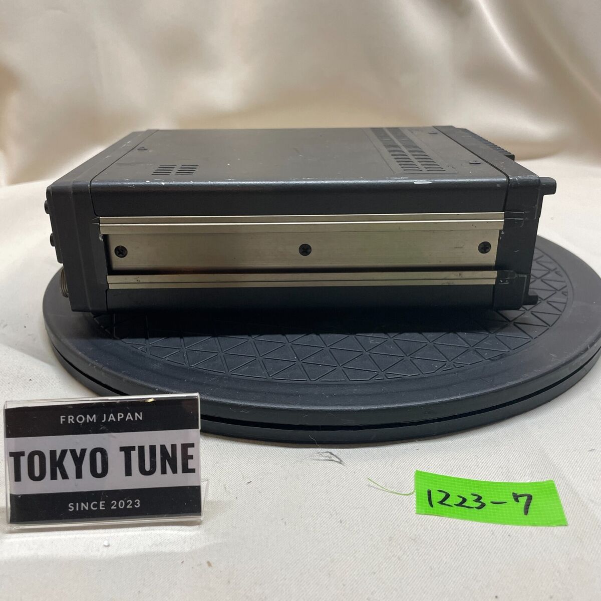 トリオ TR-9000 144MHz オールモード機 - トランシーバー トリオ TR-9000 144MHz オールモード機 - トランシーバー