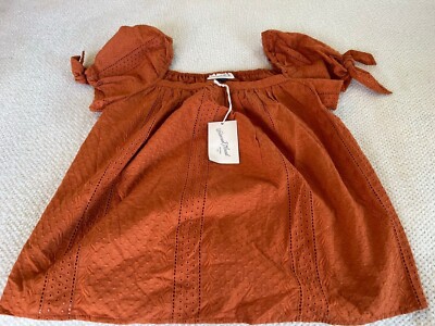 Universal Thread Shirt Size Small Rust Color