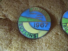 RARE OLD 1967 BUTLINS MINEHEAD HOLIDAY CAMP ENAMEL BROOCH PIN BADGE