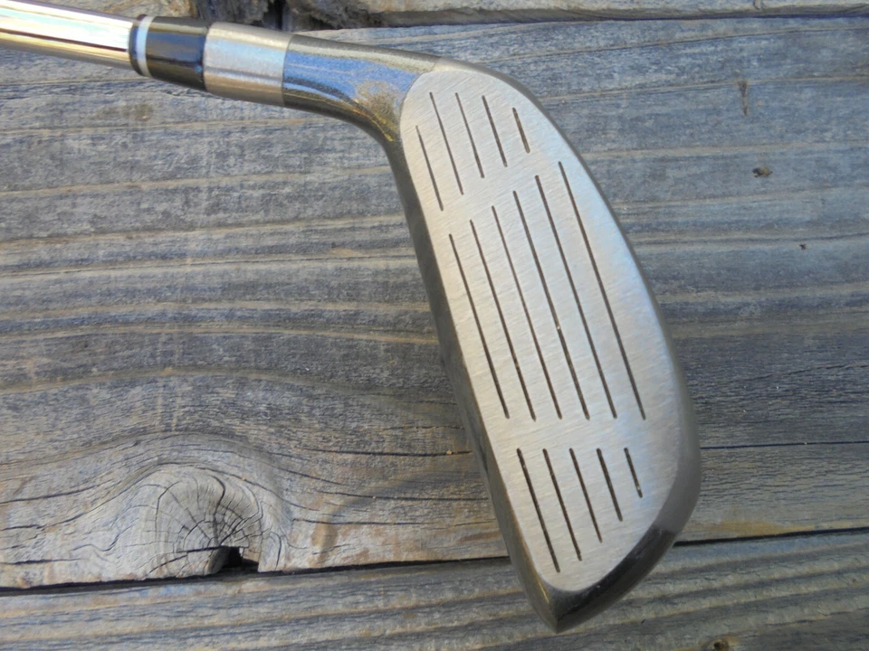 Club de Golf Cubic Balance Easy Air Titanio 18 Madera de Calle Mano Derecha Eje de Acero Foto 4 de 4