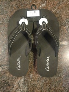 cabelas flip flops