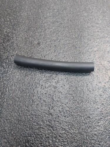 82-4530 Triumph Tiger Cub Junction Block Oil Pipe to Oil Tank Rubber Connector ' - Picture 4 of 6