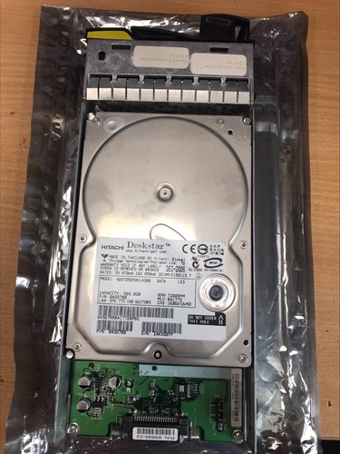 Hitachi 500GB SATA HDD with NetApp Caddy and Interposer Card - 6569502-X267A-R5 - Picture 1 of 8