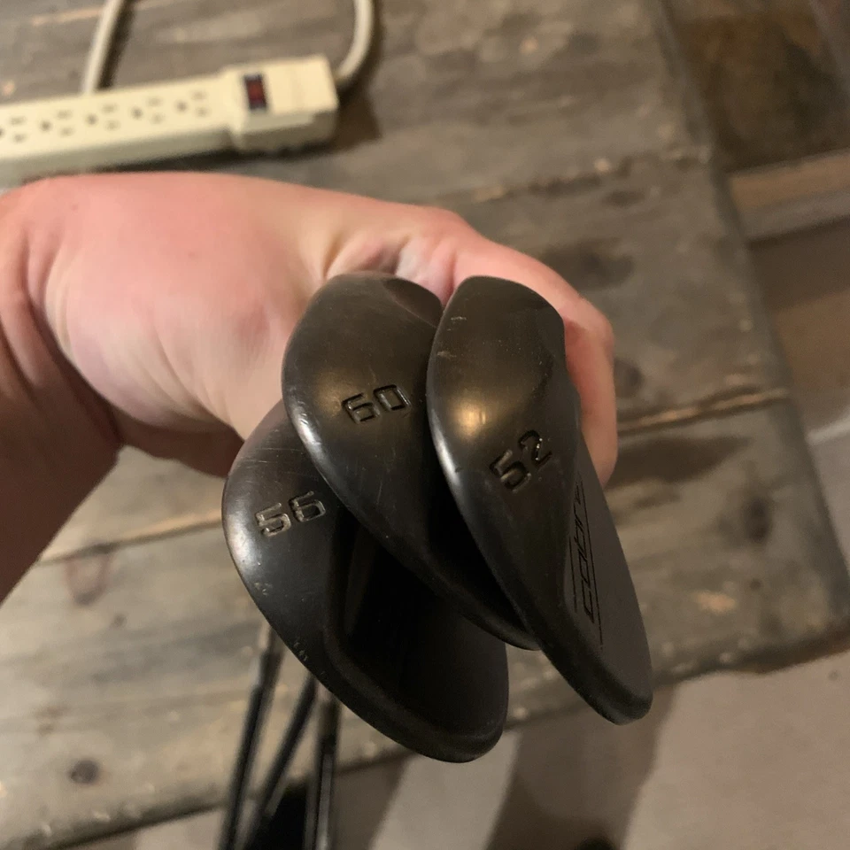 Cobra SB Snakebite Black Wedge Set 52.08 56.12 60.04 KBS Hi-Rev Stiff Steel - Image 4 of 4