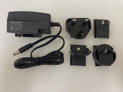 MEAN WELL GE12I12-P1J AC / DC SWITCHING ADAPTER WITH INTERCHANGEABLE PLUGS