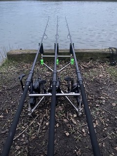 JAG 316 compact Stainless Steel Adjustable 3 Rod Pod