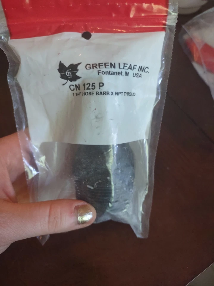 Green Leaf 1-1/4" Male Thread x 1-1/4" Hose Barb Part # HB125BG1 Poly - Image 4 of 4