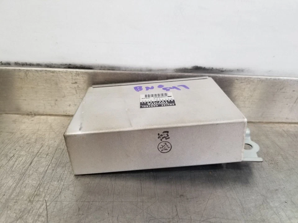 97 1997 TOYOTA TACOMA MÓDULO DE CONTROLE DE CRUZEIRO 8824035231 - Imagem 4 de 4