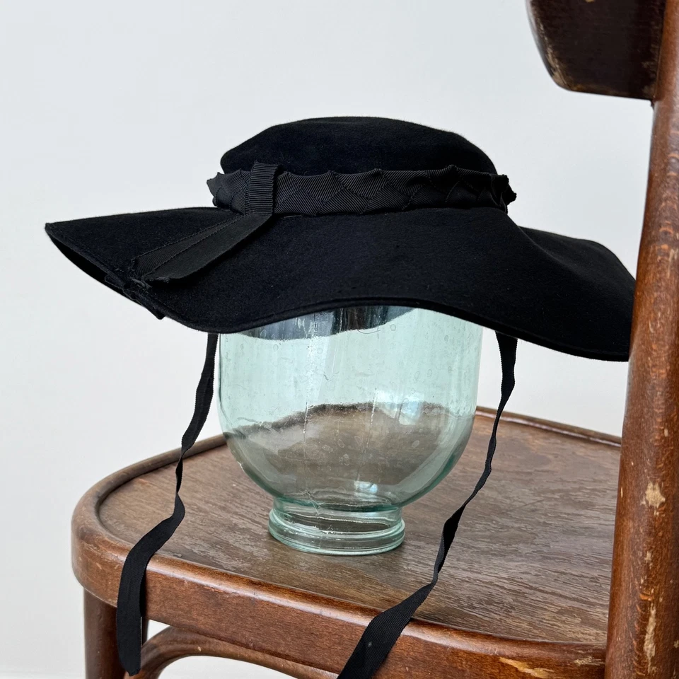 Sombrero de lana negro vintage para mujer 'Croys Keys' años 40 Foto 3 de 4