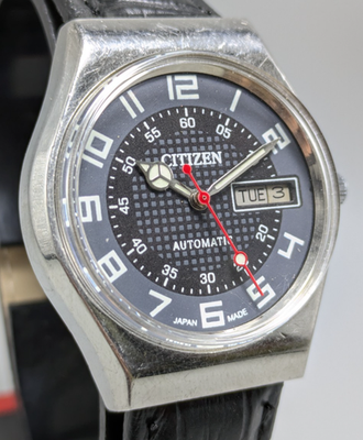 Vintage 1988 Citizen Automatic 8200 Day-Date Japanese Men's Wrist