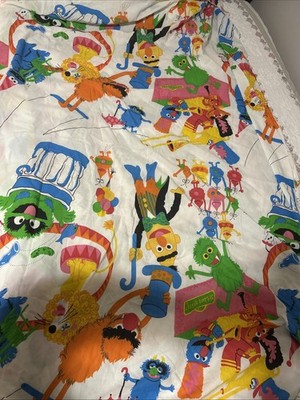 Vintage Sesame Street Fitted Twin Bed Sheet **read Description