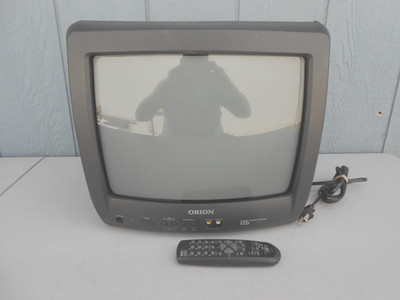 Orion TV1334 13'' CRT Retro Gaming TV Front Input w/ Remote Tested Works