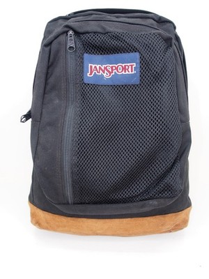 black backpack with brown leather bottom Lima style straps and the back panel channel old Herschel Supply Co. Retreat Black