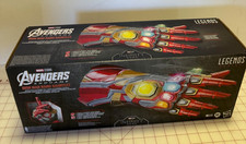 Marvel Legends Series Endgame Iron Man Nano Gauntlet Electronic Fist DMG Box A1