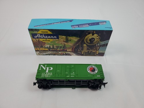 Coche de carga de grano Athearn Northern Pacific 40` escala Ho NP 8423 caja azul  | Condition: Used