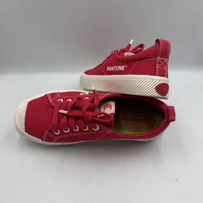 Cariuma Pantone Red/White Canvas Lace-Up Low-Top Sneakers Women s US 6.5 