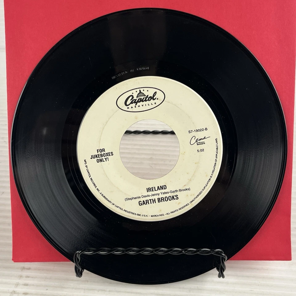 Garth Brooks - The Beaches Of Cheyenne 7" Single 45RPM Promo For Jukebox - Image 2 of 4