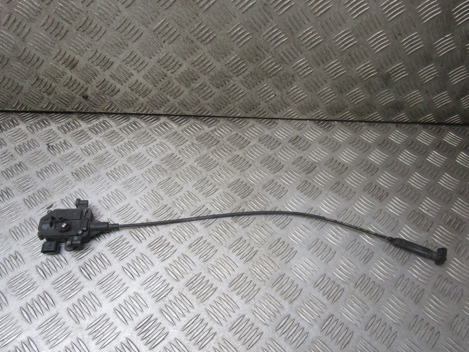 2015 SMART FORFOUR PASSION 1L PET FUEL FLAP LOCK MECHANISM