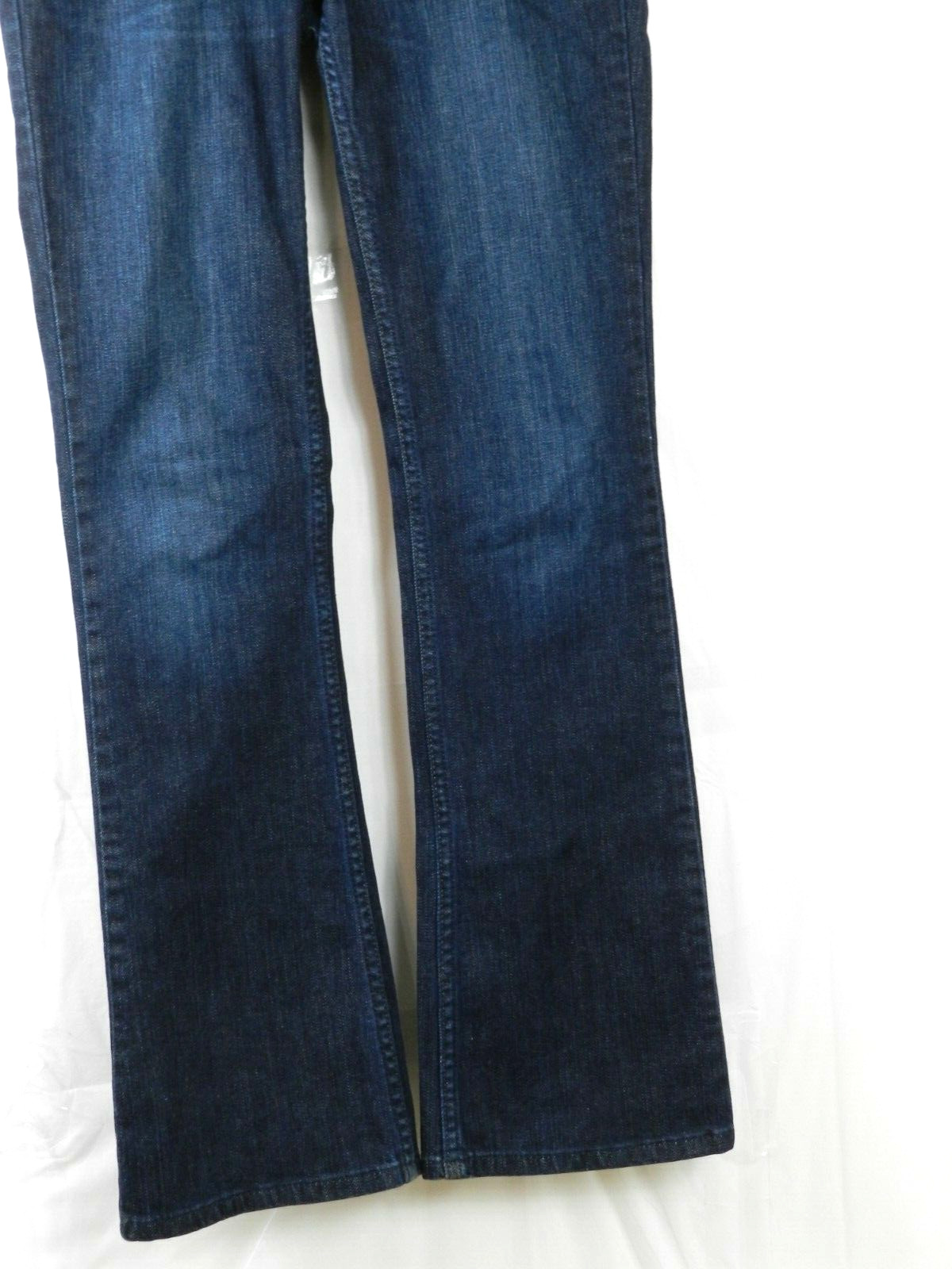 Jean Levi's Femme – Taille 10/30 – Coupe Boot – Demi Curve – Lavage Moyen