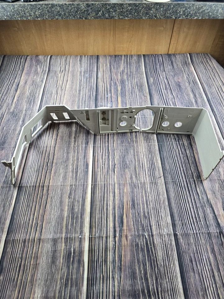 Antigo Hasbro G.I. Porta-aviões Joe USS Flagg 2º convés parede M-4057 LEIA QUEBRADA - Imagem 2 de 4