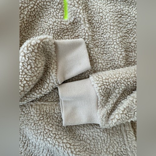 YOUNG & RECKLESS MENS FUZZY LONG SLEEVE HOODIE SIZE SMALL NEON RAIDERS - Bild 10 von 11