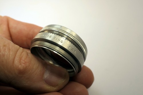 Tiffen series 5 V Adapter holder & Retaining ring for 33.5mm ID threaded rim - Picture 5 of 7