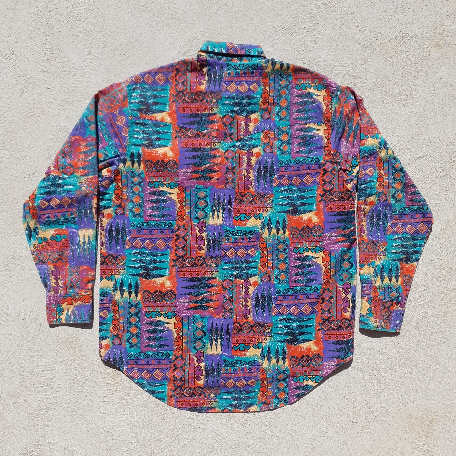 Vintage Frontier Series Rainbow Patterns Long Sleeve Button Up Shirt