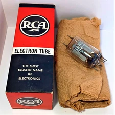 Vtg 1945 RCA 6524 Electron Tube Power Amplifier w/ Original Box