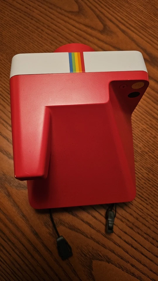 Instant Camera Polaroid Now i‑Type Red Boxed Self Print Camera  - Image 2 of 3