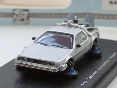 NPE DeLorean Zeitmaschine fliegend - 88005 - 1:87 - Bild 1 von 4