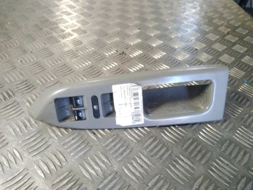 SCHALTER FÜR ELEKT. FENSTERHEBER Volkswagen Touran (1T1/T2) 2003 1K4959857CREH