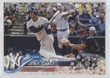 2018 Topps Holiday WalMart Mega Box Metallic Snowflake Gleyber Torres 0p4n