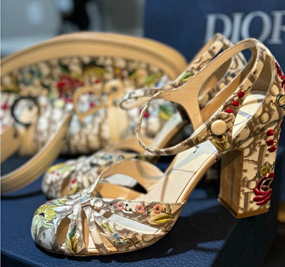 Christian Dior Floral Bag & Matching  Shoes 39 by John Galliano, Flowers, Luxury