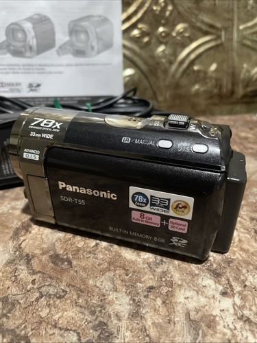 BLACK Panasonic SDR-T55P/T55 8GB SD Video Camera TESTED WORKS - Picture 2 of 9