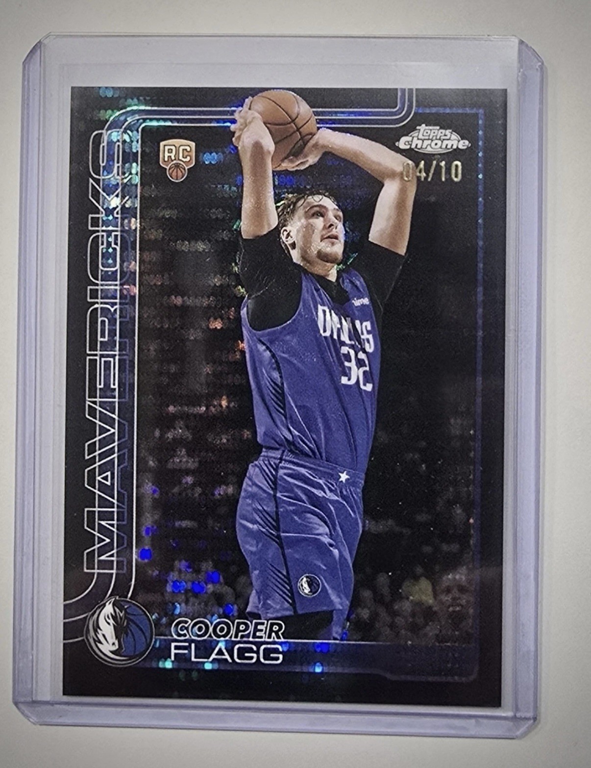 2025-26 Topps Chrome Cooper Flagg Black Refractor Rookie #251 Pulsar 4/10