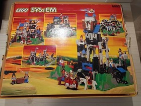 LEGO 6090 Royal Knights Castle Box, Base & Instructions (Vintage 90s!)
