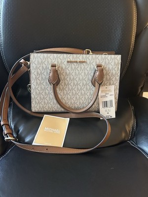 Michael Kors Sheila Small Purse Satchel Handbag Vanilla Crossbody Bag NEW!