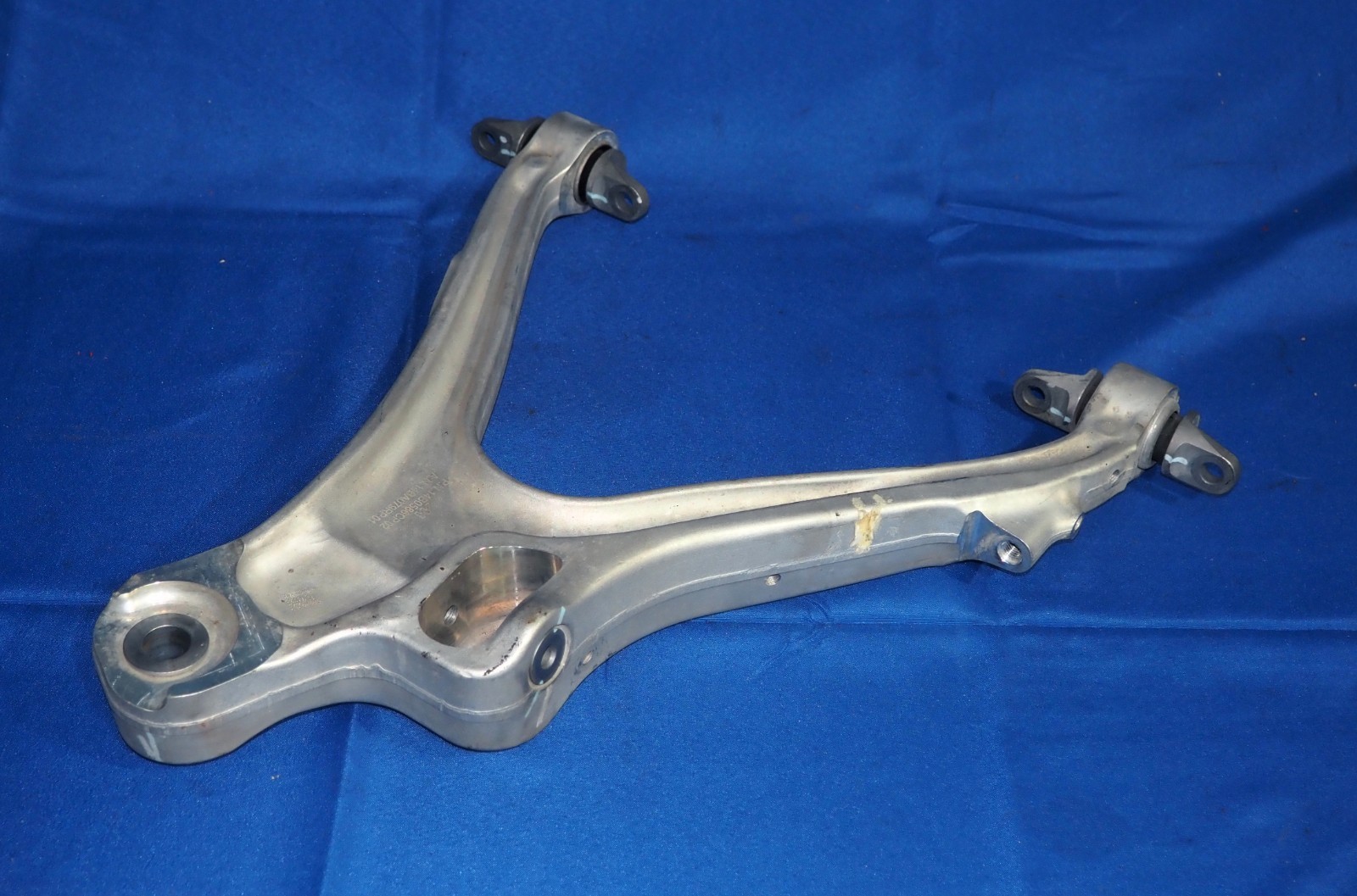 2017-2023 McLaren 720S Left Rear Lower Control Arm OEM Good Without Ball Joint