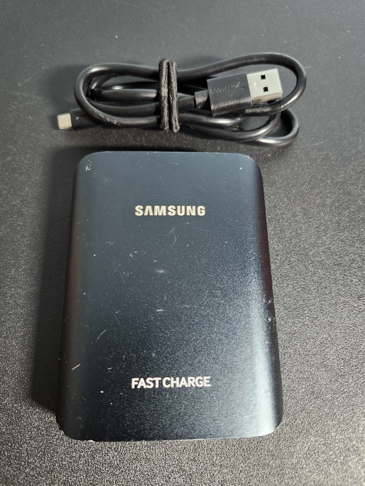 Samsung Carga Rápida Inalámbrica Potable Barttery con Cable USB EB-PG935 Probado  Foto 3 de 4