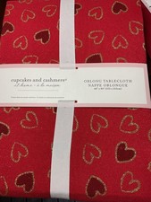 Cupcakes AND Cashmere TABLECLOTH 60 X 84 Valentines Day Hearts RED GOLD NIP