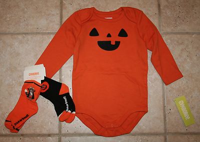 NWT Gymboree Boys Girls 12-18 Months Pumpkin Halloween One Piece /& 2 Pr Socks