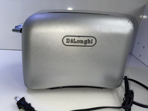 DeLonghi RT200 2 Slice Wide Slot Bagel Defrost Silver Retro Toaster WORKING - Picture 1 of 9