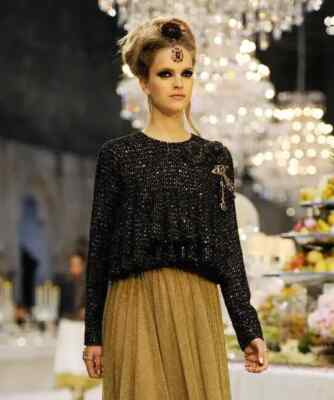 NEW Chanel Fantasy Tweed Jacket JEWEL Button Burgundy Black Gold