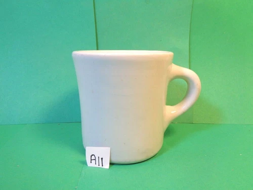 Tepco Heavy Restaurant Ware Coffee Mug, 3 1/2" Tall, White (Used/EUC)