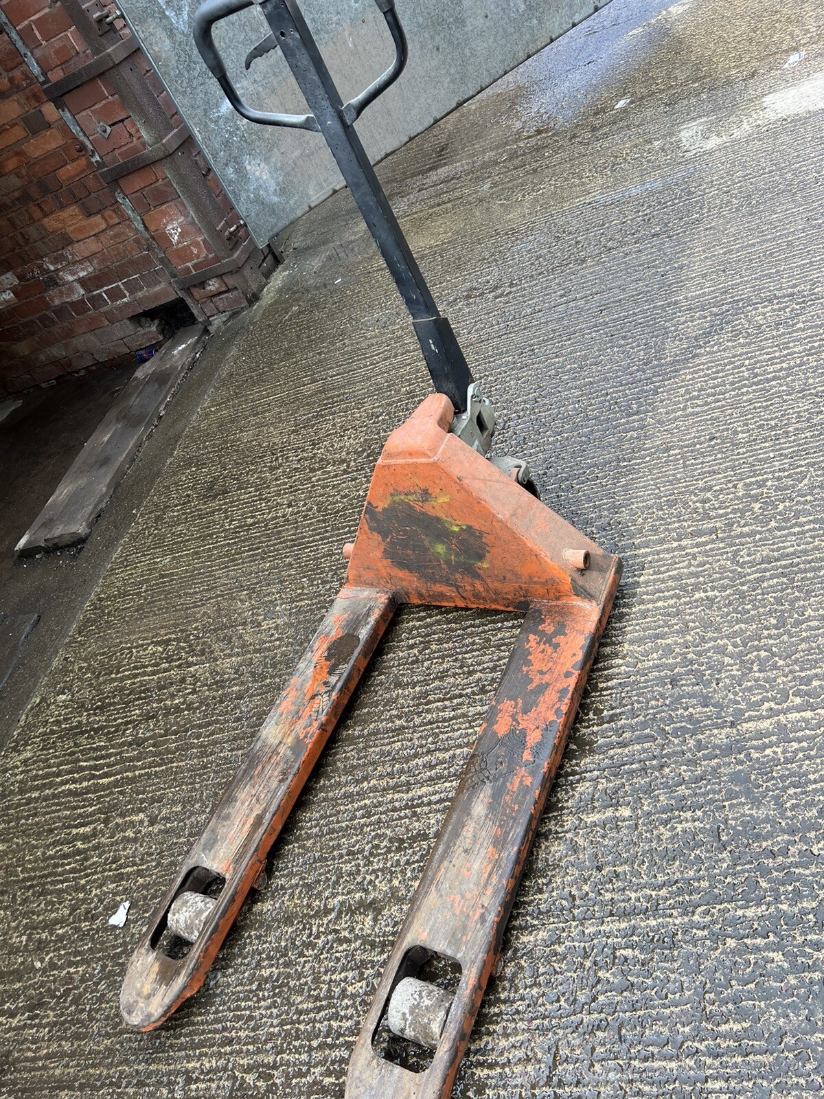 2500kg Pallet truck Pump Truck Hand Pump Truck eBay