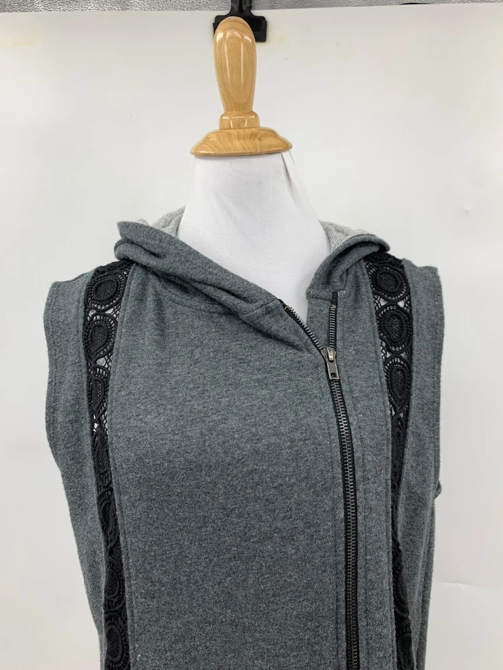 Fabletics Vest Womens M Medium Asymmetric Zip Lace Inserts Gray Hoodie Saige - Image 3 of 4