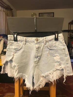 (1) Forever 21 Los Angeles Lady's Jean Shorts Pants US-Size 27