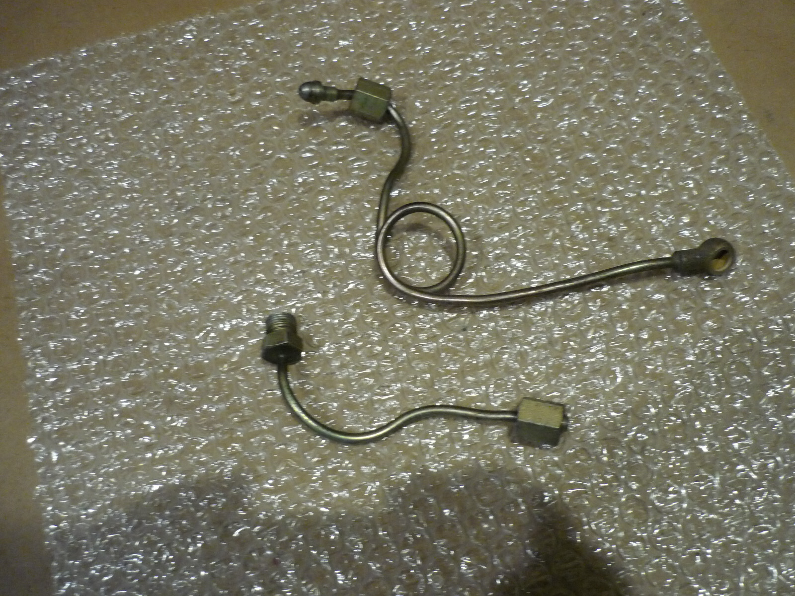 Ferrari 308,328,Mondial - Fuel Distributor Pipes - P/N 121755-121757